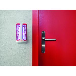 Мини инсектицидна лампа с лепкава плоскост 4W, LED, вкл. 2 бр. лепкава плоскост / Арт.№ SW 1247000 